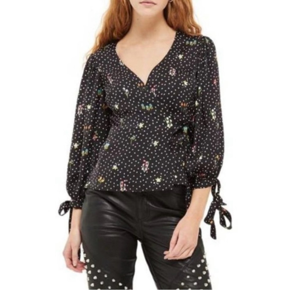 TOPSHOP tie top